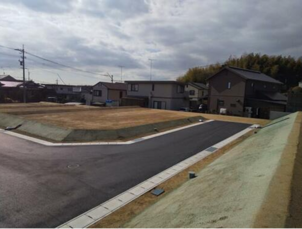 宇部市大字西岐波、土地の外観画像です