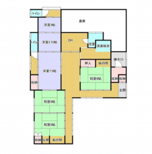 宇部市笹山町、中古一戸建ての間取り画像です