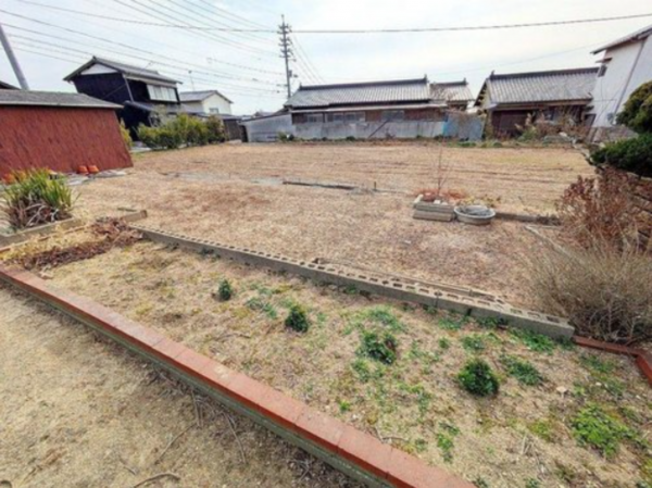 宇部市笹山町、中古一戸建ての外観画像です