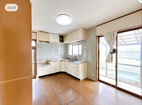 宇部市中尾、中古一戸建ての画像です