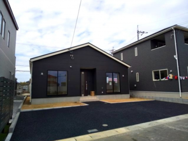 宇部市大字西岐波、新築一戸建ての外観画像です