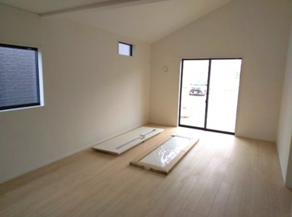 宇部市大字西岐波、新築一戸建ての内装画像です
