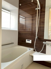 宇部市大字妻崎開作、中古一戸建ての風呂画像です