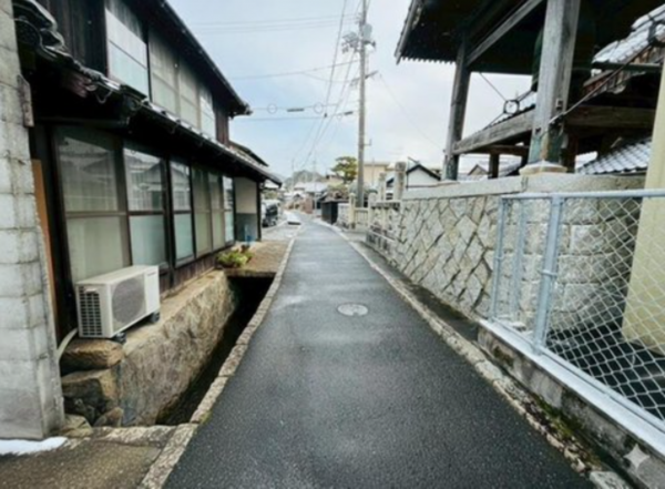 宇部市大字船木、中古一戸建ての周辺の街並み画像です