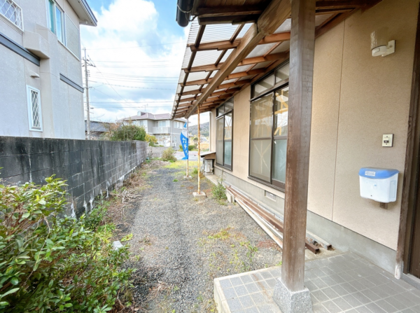 山陽小野田市大字埴生、中古一戸建ての画像です