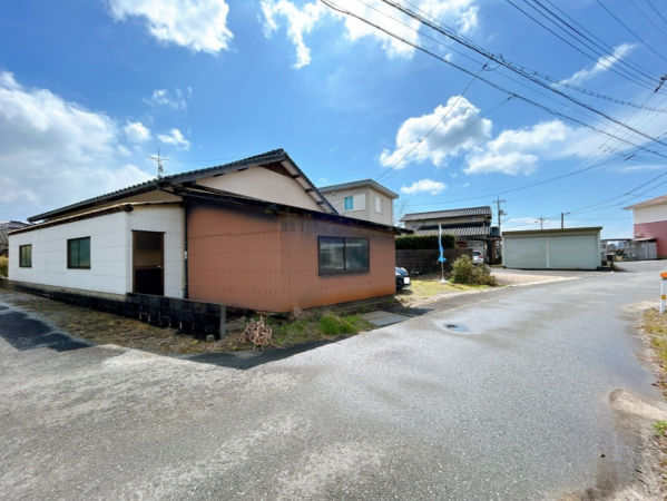 山陽小野田市大字埴生、中古一戸建ての外観画像です