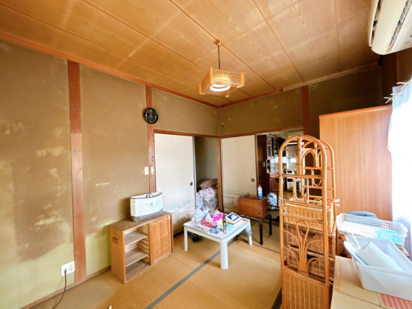 山陽小野田市大字埴生、中古一戸建ての内装画像です