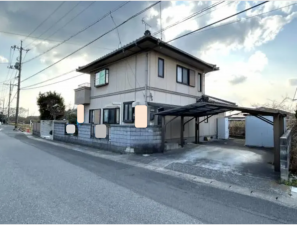 宇部市大字西岐波、中古一戸建ての外観画像です