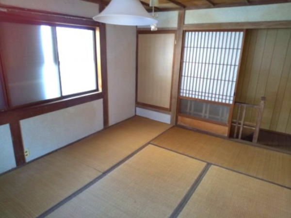 宇部市床波、中古一戸建ての内装画像です