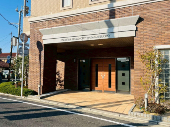 宇部市若松町、マンションの外観画像です