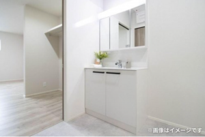 宇部市大字上宇部、新築一戸建ての洗面画像です