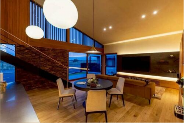 山口市阿知須、中古一戸建ての居間画像です