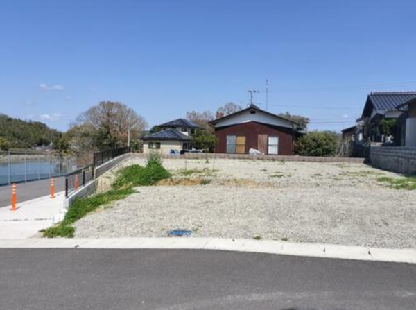 宇部市大字東須恵、土地の画像です