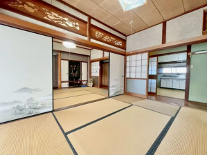 山陽小野田市大字東高泊、中古一戸建ての画像です