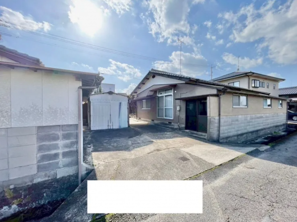 山陽小野田市大字東高泊、中古一戸建ての画像です