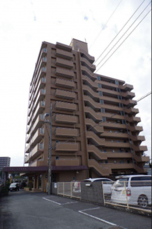 宇部市東新川町、マンションの画像です