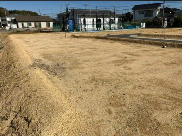 宇部市西平原、土地の画像です