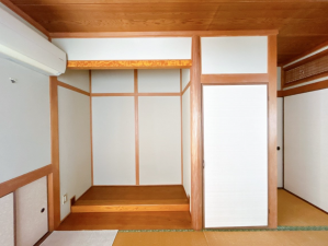 宇部市明治町、中古一戸建ての内装画像です