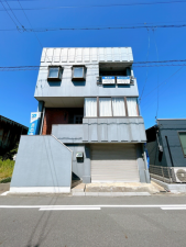 宇部市明治町、中古一戸建ての外観画像です