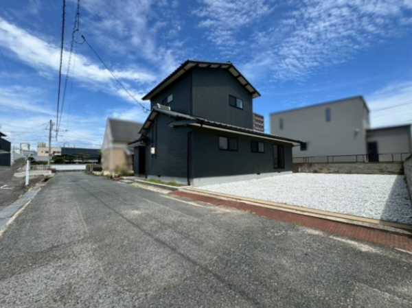 宇部市神原町、中古一戸建ての外観画像です
