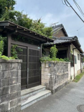 宇部市東藤曲、中古一戸建ての外観画像です