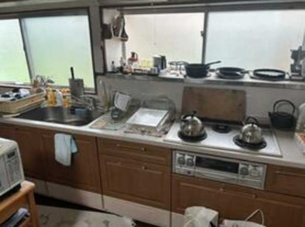 宇部市東藤曲、中古一戸建てのキッチン画像です