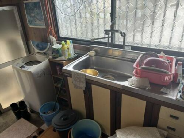 宇部市東藤曲、中古一戸建てのキッチン画像です