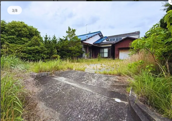 宇部市大字中野開作、土地の外観画像です
