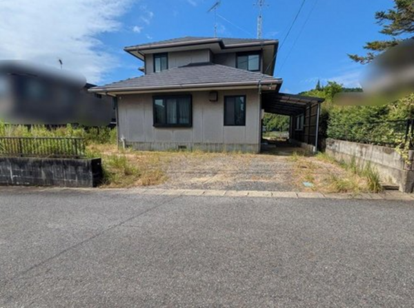 山陽小野田市大字埴生、中古一戸建ての画像です