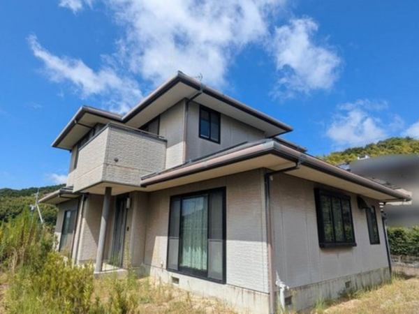 山陽小野田市大字埴生、中古一戸建ての画像です