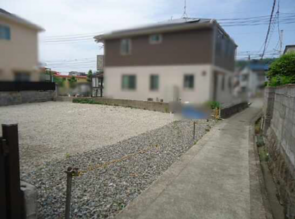 呉市吉浦東本町、土地の画像です