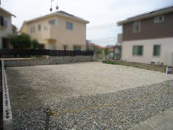 呉市吉浦東本町、土地の画像です