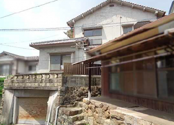 呉市内神町、収益物件/住宅の画像です