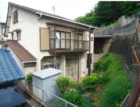呉市和庄、中古一戸建ての画像です
