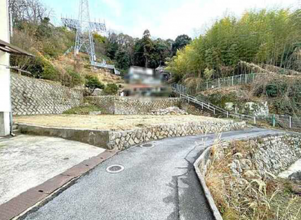 呉市上長迫町、土地の画像です