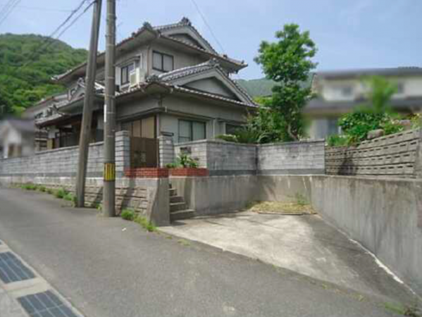 呉市川尻町久俊、中古一戸建ての画像です