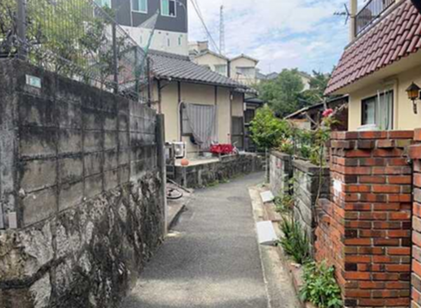 広島市中区江波南、中古一戸建ての画像です