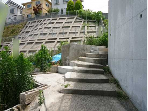 広島市南区仁保、土地の画像です