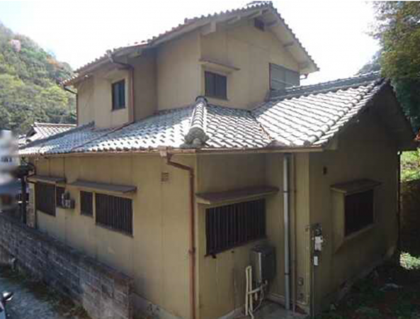 呉市二河峡町、中古一戸建ての画像です