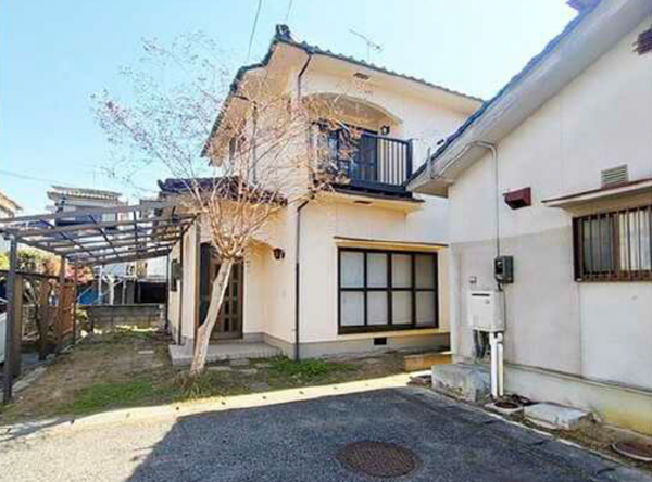 呉市焼山北、中古一戸建ての画像です