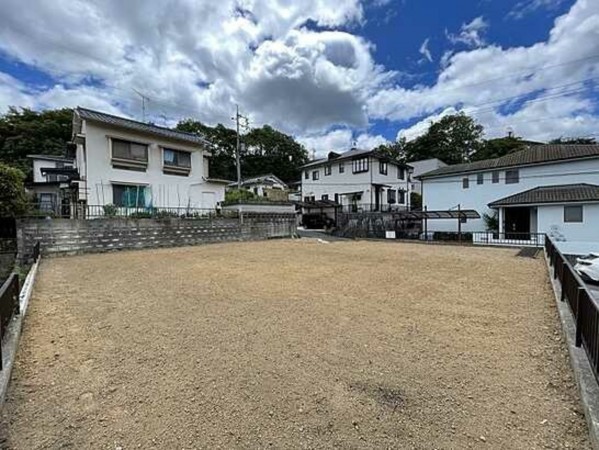 呉市焼山桜ヶ丘、土地の画像です