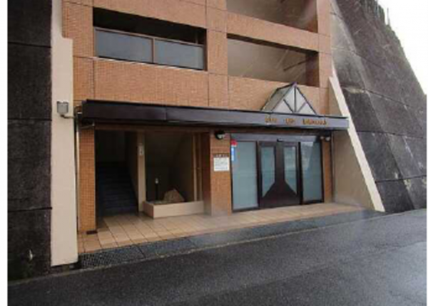 広島市東区牛田早稲田、収益物件/マンションのエントランス画像です