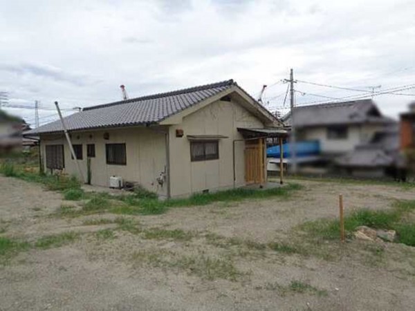 呉市川尻町東、中古一戸建ての画像です