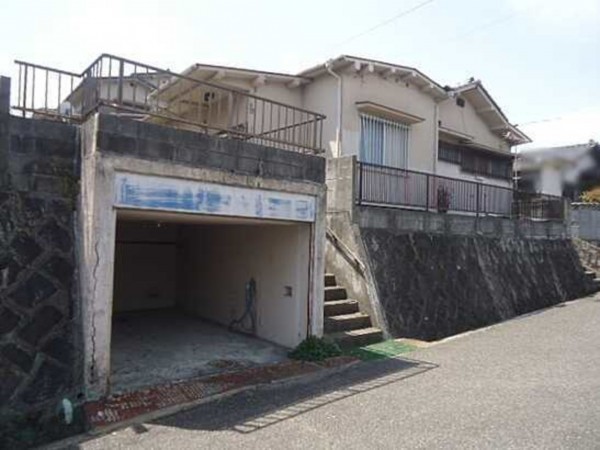 呉市焼山中央、土地の画像です