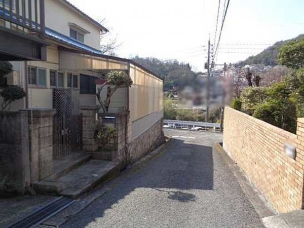 呉市焼山桜ヶ丘、土地の画像です
