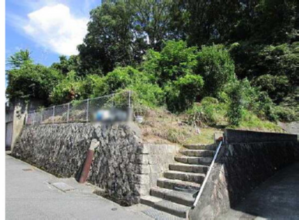 広島市東区中山鏡が丘、土地の画像です