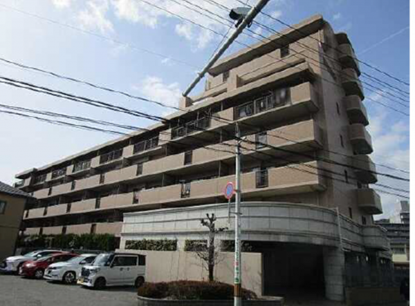 広島市東区中山中町、マンションの外観画像です