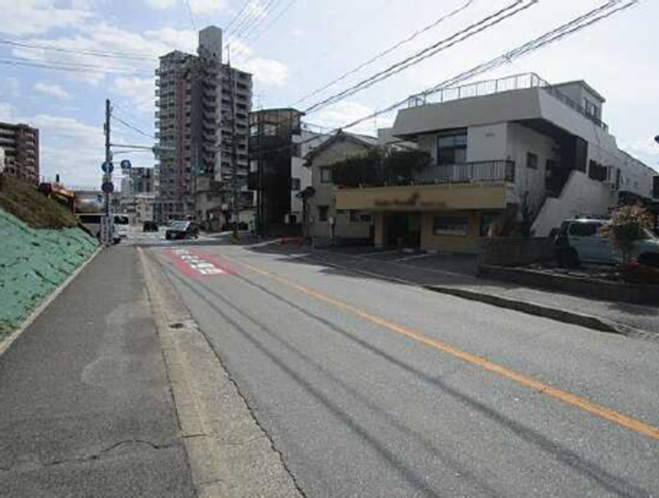 広島市東区中山中町、マンションの画像です