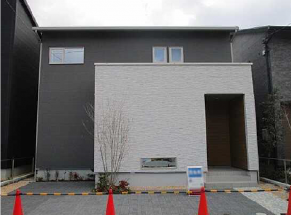 広島市東区温品、新築一戸建ての外観画像です