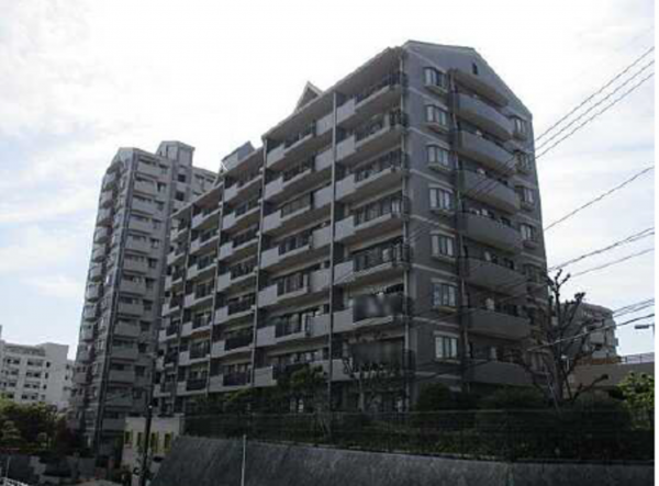 広島市東区東山町、マンションの外観画像です